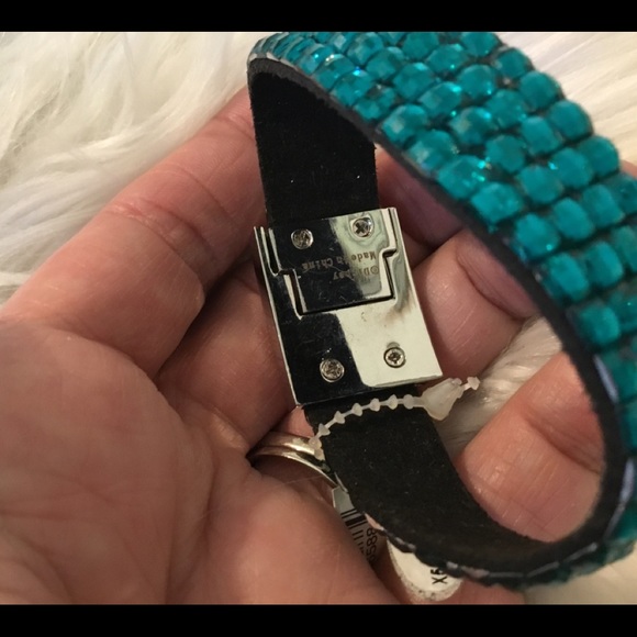 Disney Blue Rhinestone Bracelet NWT - Picture 7 of 8